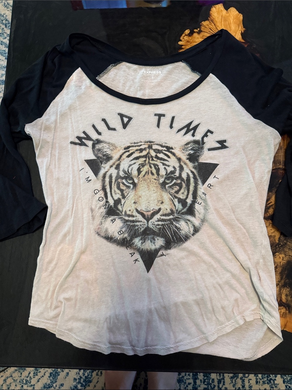 Express Tiger Graphic Raglan Tee - Black & Off-White